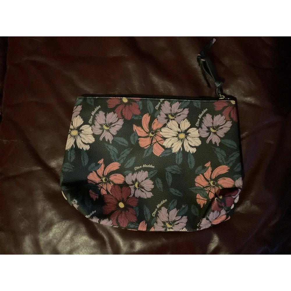 Steve‎ Madden Floral Clutch Leather Bag